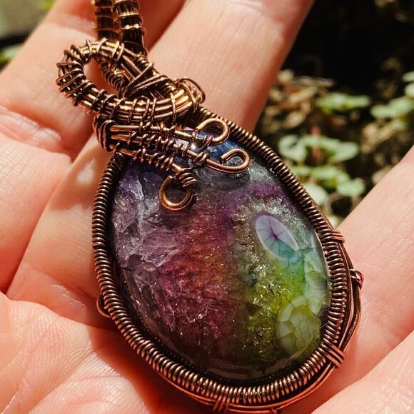 Rainbow Solar Quartz Copper Wired Pendant - Picture 6 of 6